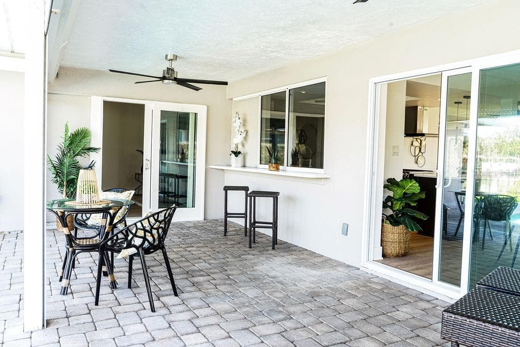 Single Family Residence at 3807 48TH AVE S, ST PETERSBURG, photo 44 of 50