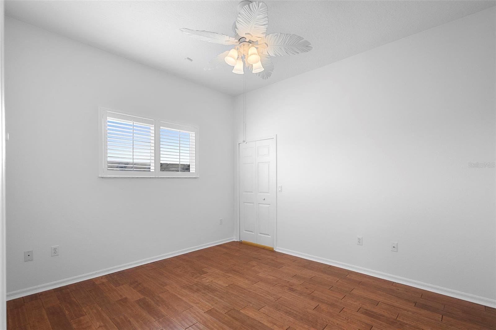 BEDROOM 3 W/ WALK-IN CLOSET - 73 SANCTUARY AVE, DEBARY