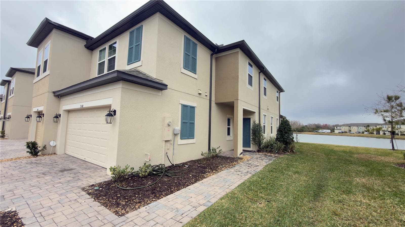 2501 STAPLEFORD PL