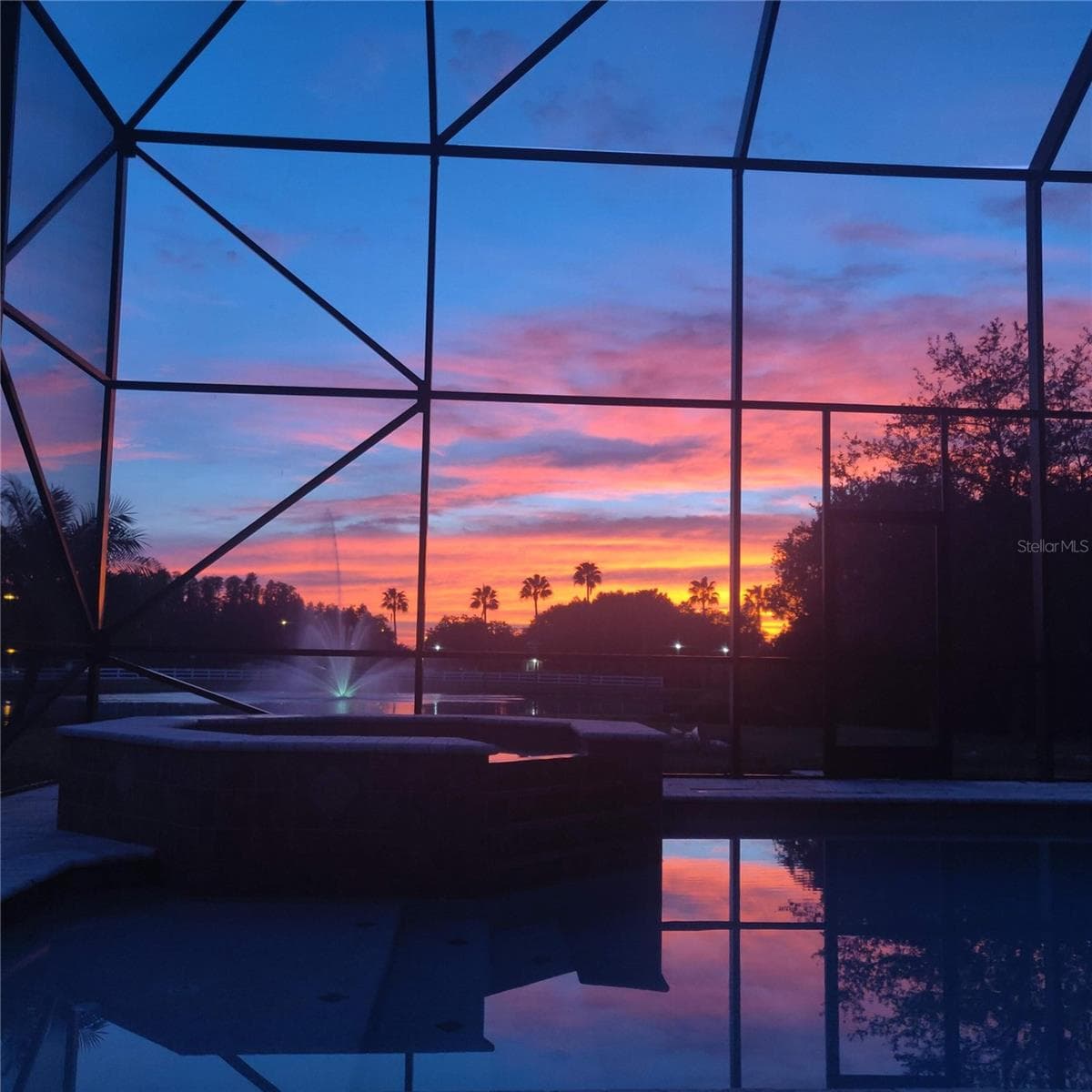 Single Family Residence at 10503 PALM COVE AVE, TAMPA, photo 7 of 94
