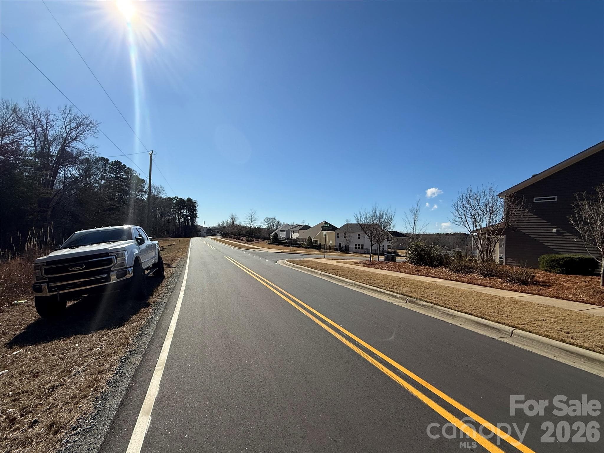 Lot at 000 Thomas Road, Charlotte, photo 2 of 5