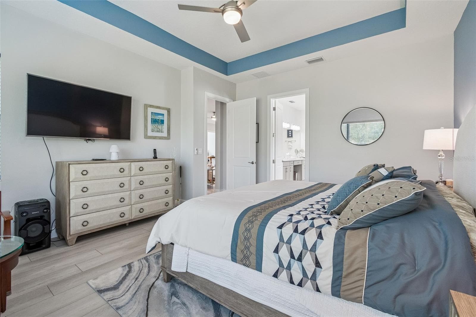 Primary Bedroom - 4952 SURFSIDE CIR, BRADENTON
