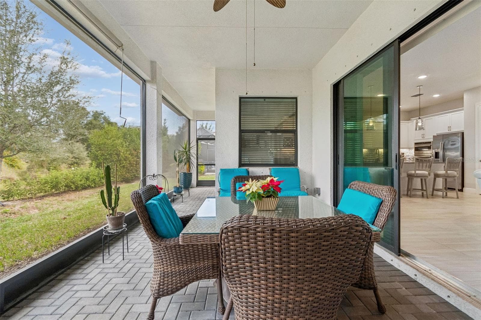 Covered lanai - 4952 SURFSIDE CIR, BRADENTON