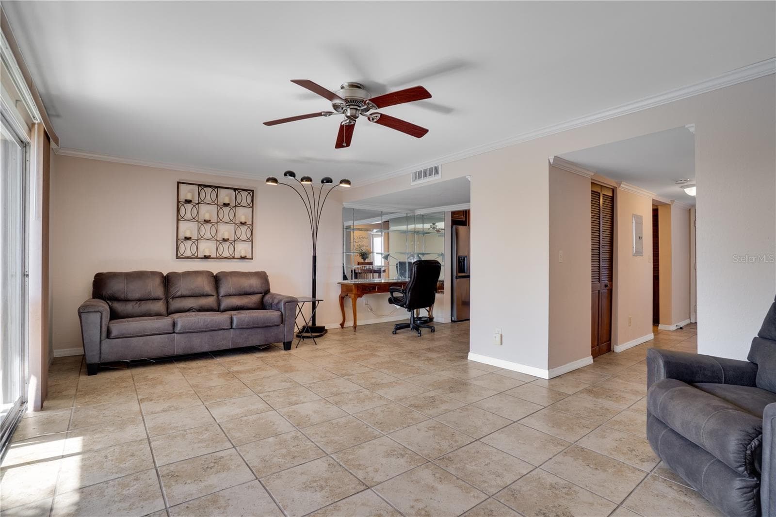Great room with Balcony overlooking the Bay - 6315 NEWTOWN CIR #15B3, TAMPA