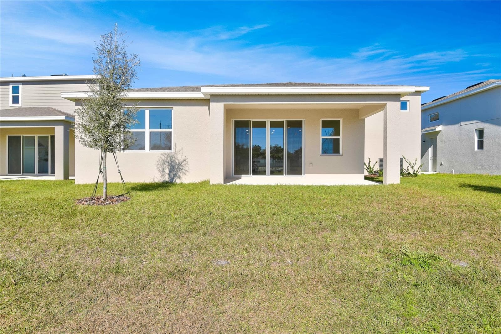 Single Family Residence at 332 ALEXANDRITE ST, DELAND, photo 17 of 20