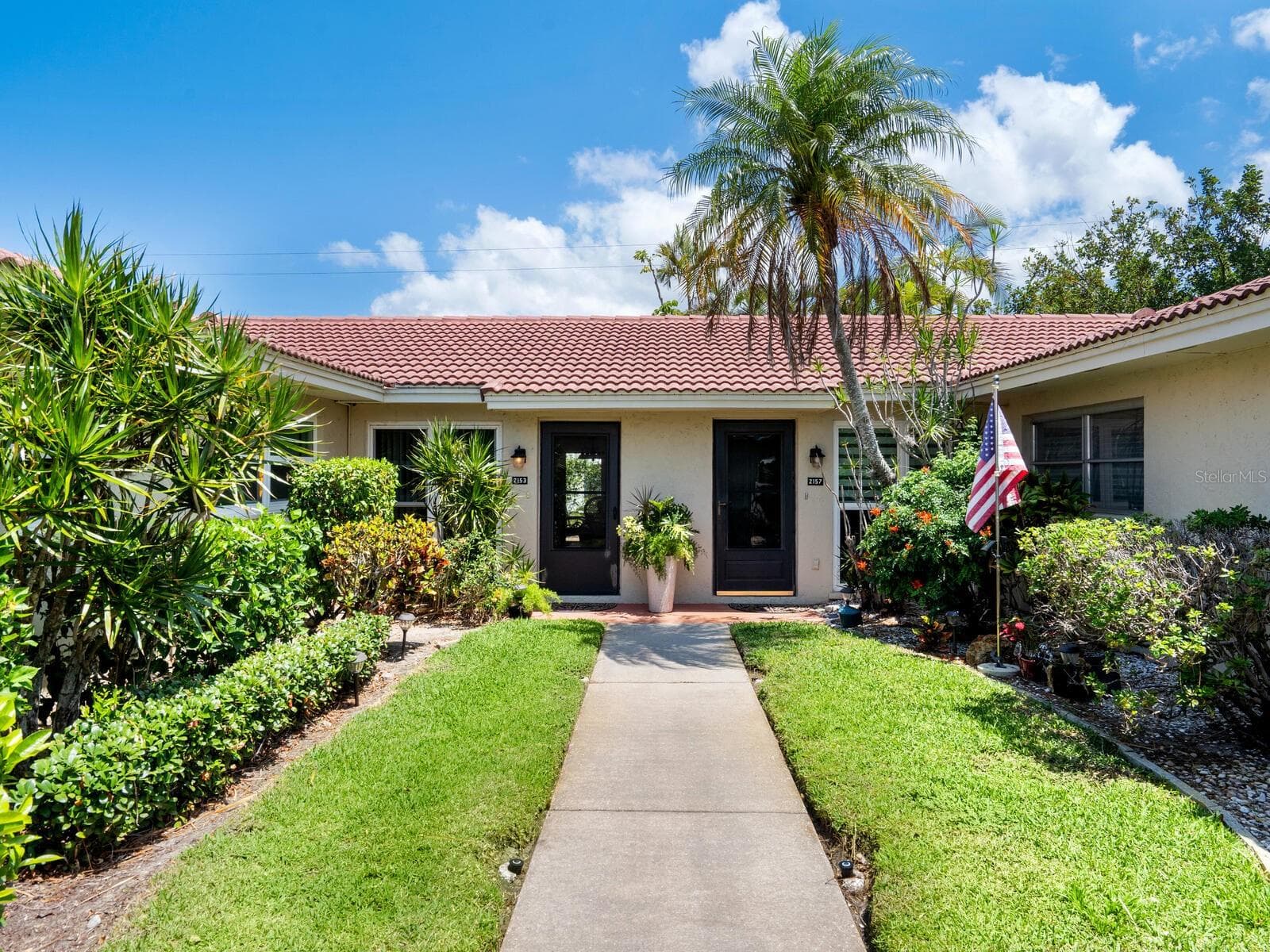 Condominium at 2153 PUEBLO CIR #V14, SARASOTA, photo 3 of 24