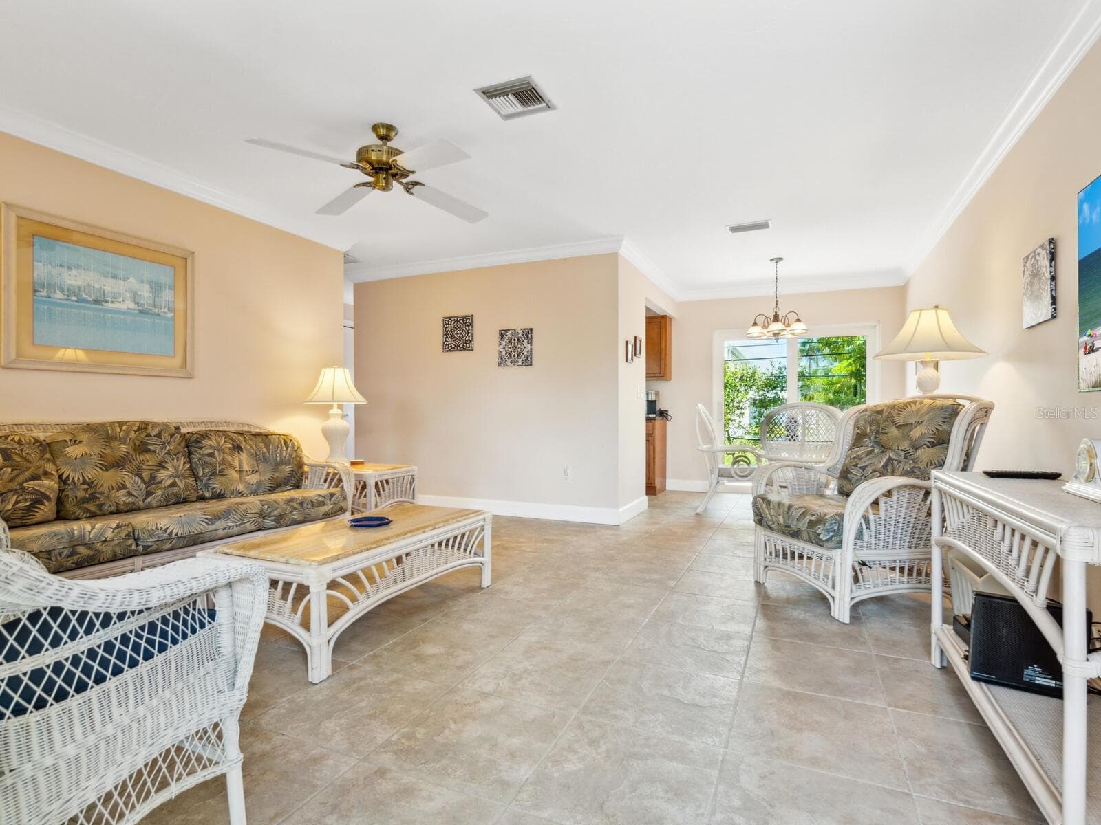 Condominium at 2153 PUEBLO CIR #V14, SARASOTA, photo 4 of 24