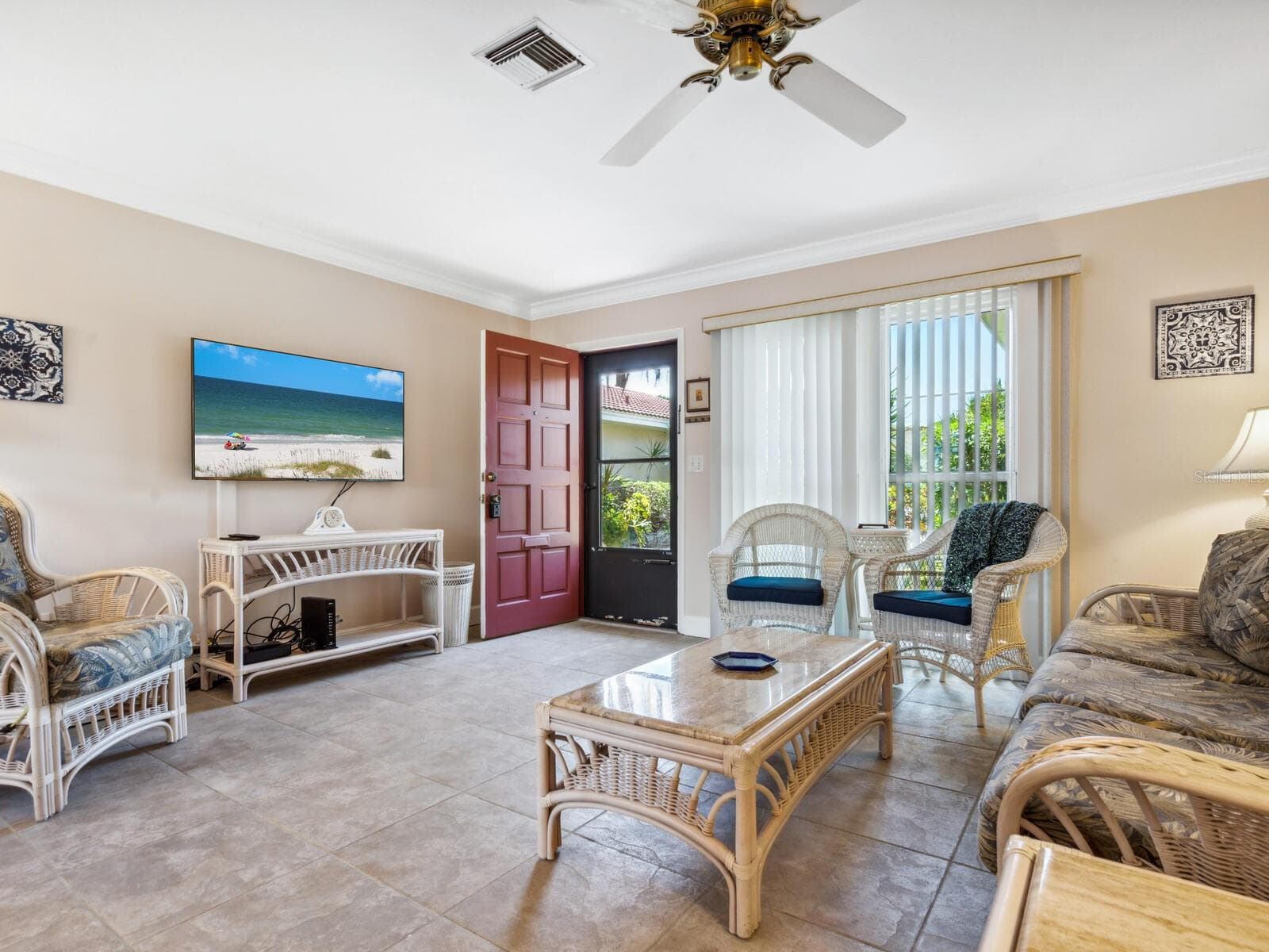 Condominium at 2153 PUEBLO CIR #V14, SARASOTA, photo 7 of 24