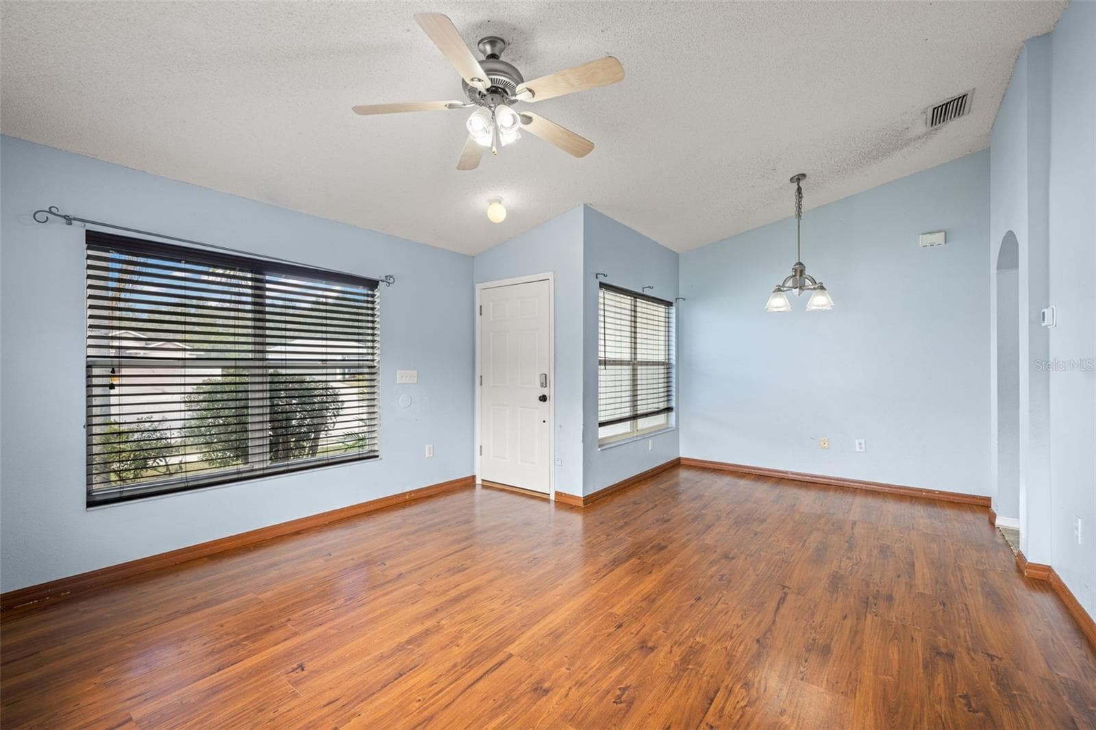 Single Family Residence at 6114 SCHOOL HOUSE CT, WESLEY CHAPEL, photo 6 of 37
