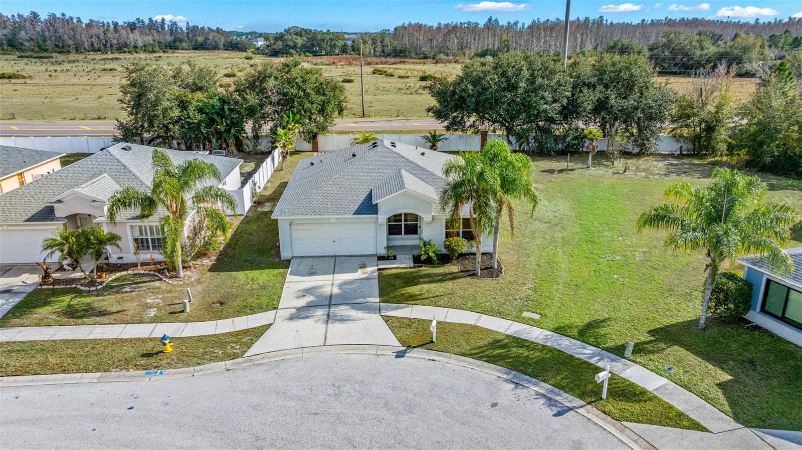 Single Family Residence at 6114 SCHOOL HOUSE CT, WESLEY CHAPEL, photo 27 of 37