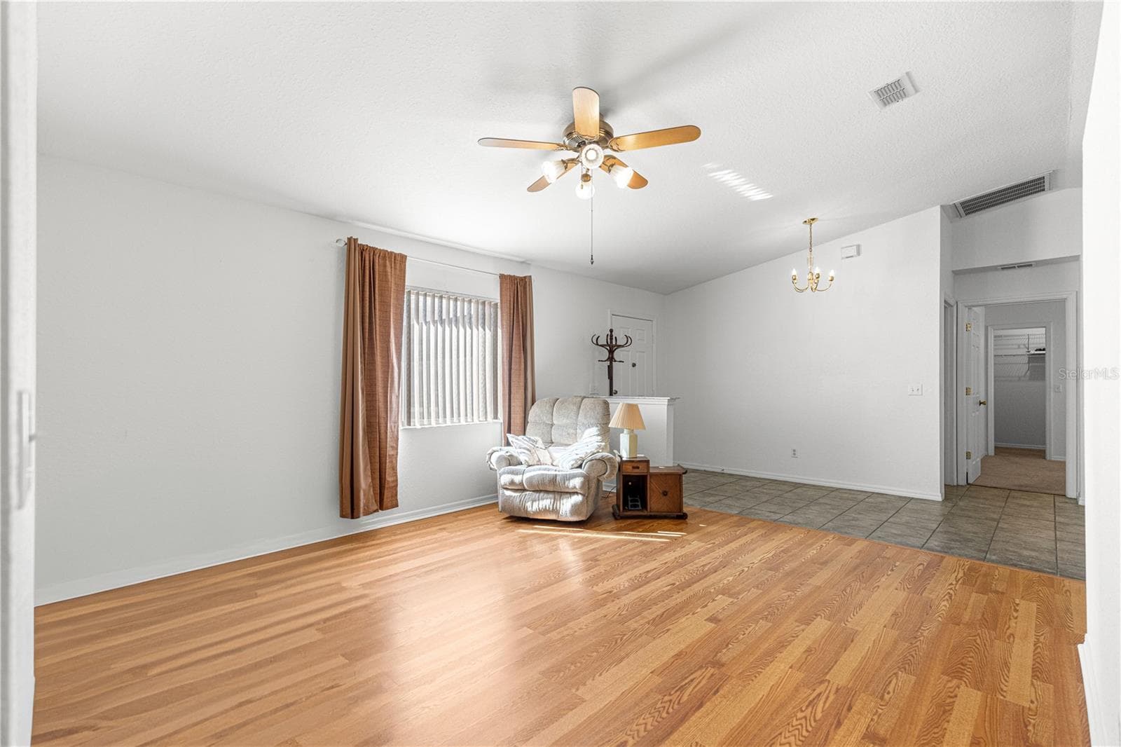 Single Family Residence at 6115 SW 104TH ST, OCALA, photo 7 of 39