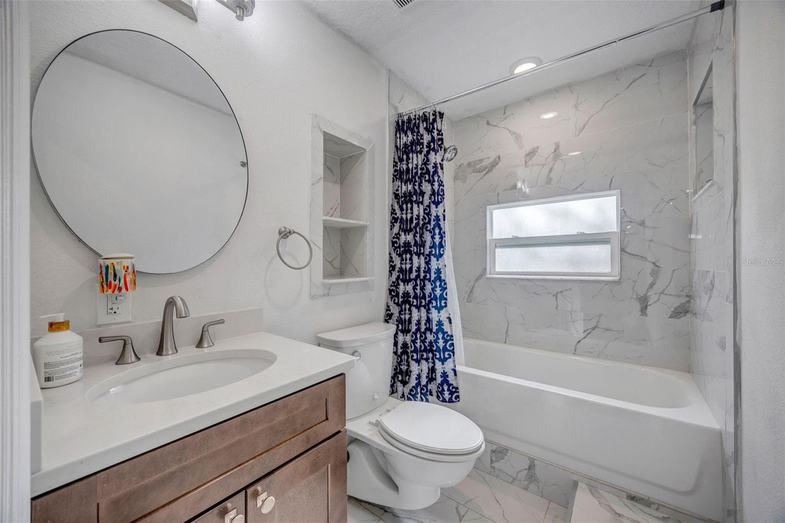 3rd spare bath - 7149 SPRUCE DR, WEEKI WACHEE