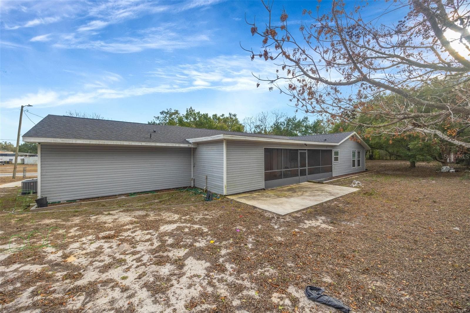 Large rear lanai - 7149 SPRUCE DR, WEEKI WACHEE