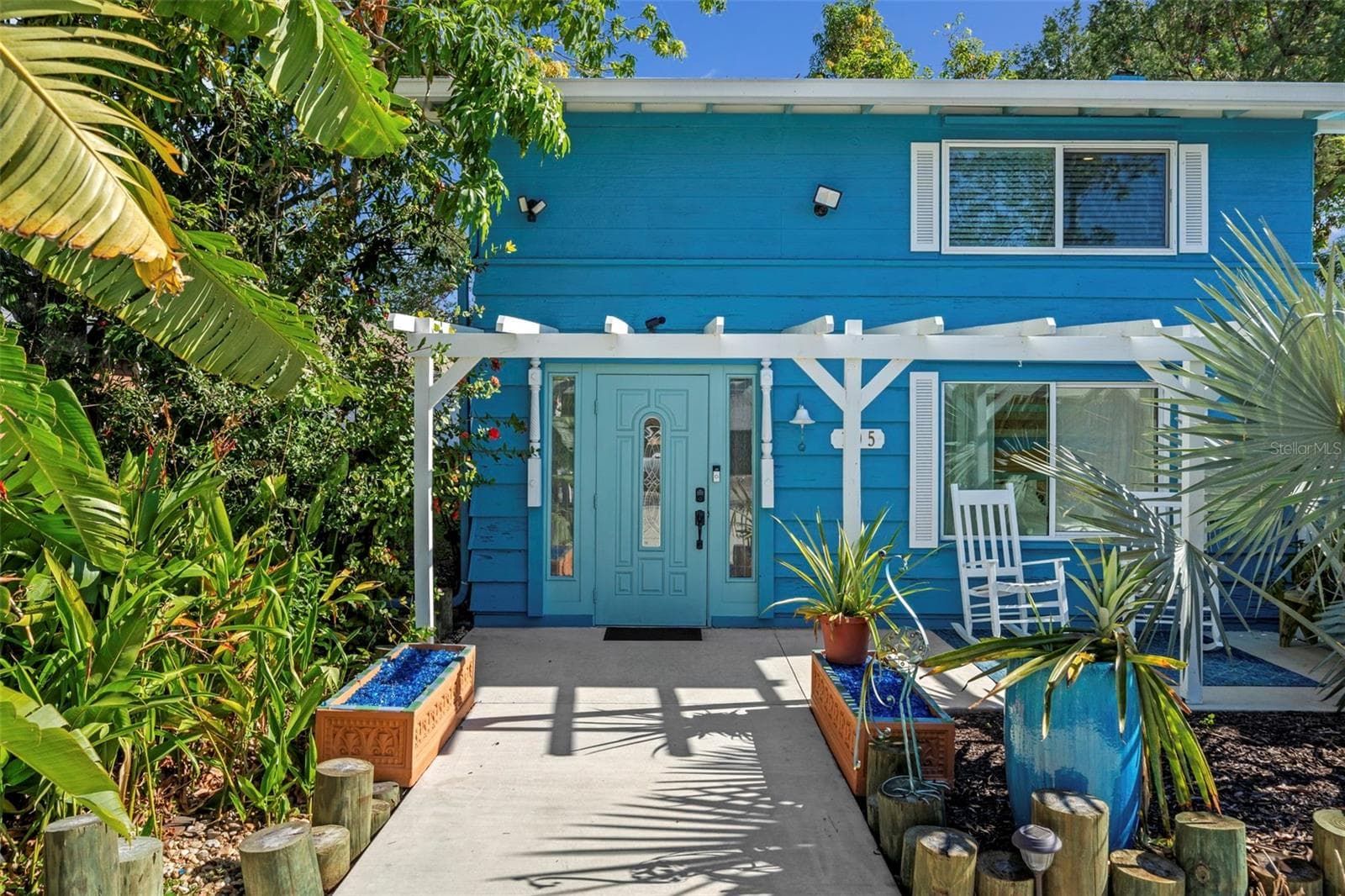 Single Family Residence at 105 TUCKER AVE, SARASOTA, photo 3 of 98