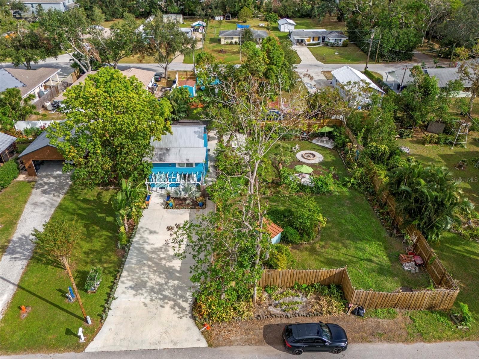 Single Family Residence at 105 TUCKER AVE, SARASOTA, photo 19 of 98