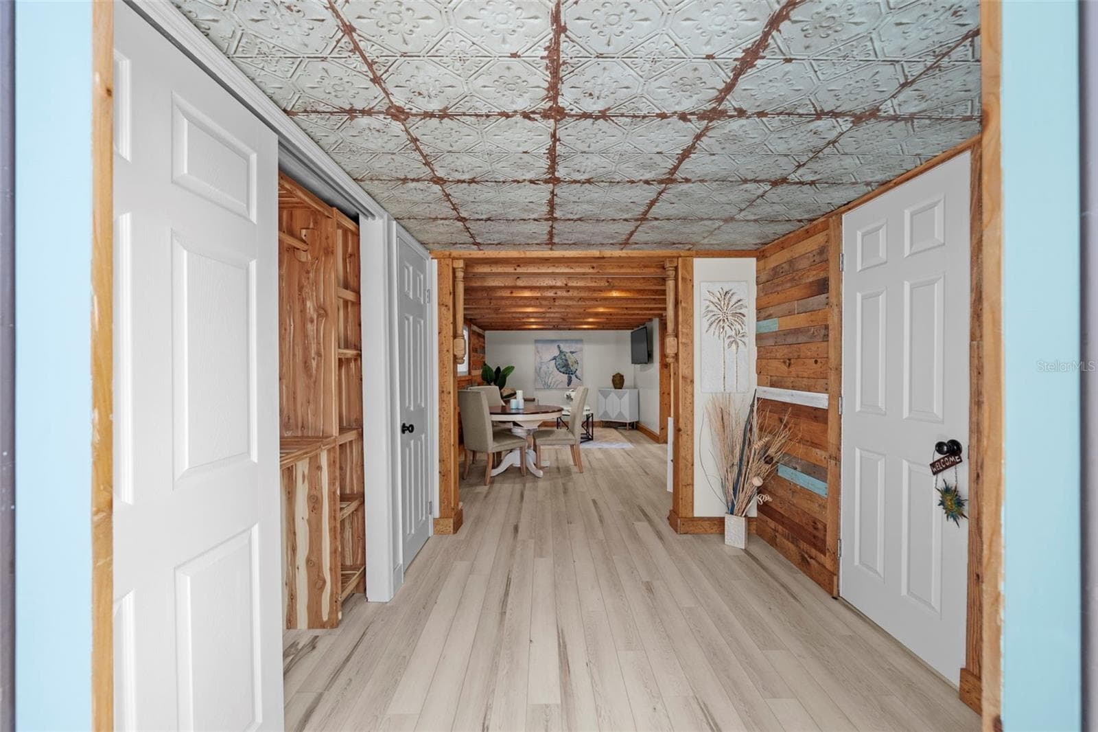 Single Family Residence at 105 TUCKER AVE, SARASOTA, photo 23 of 98