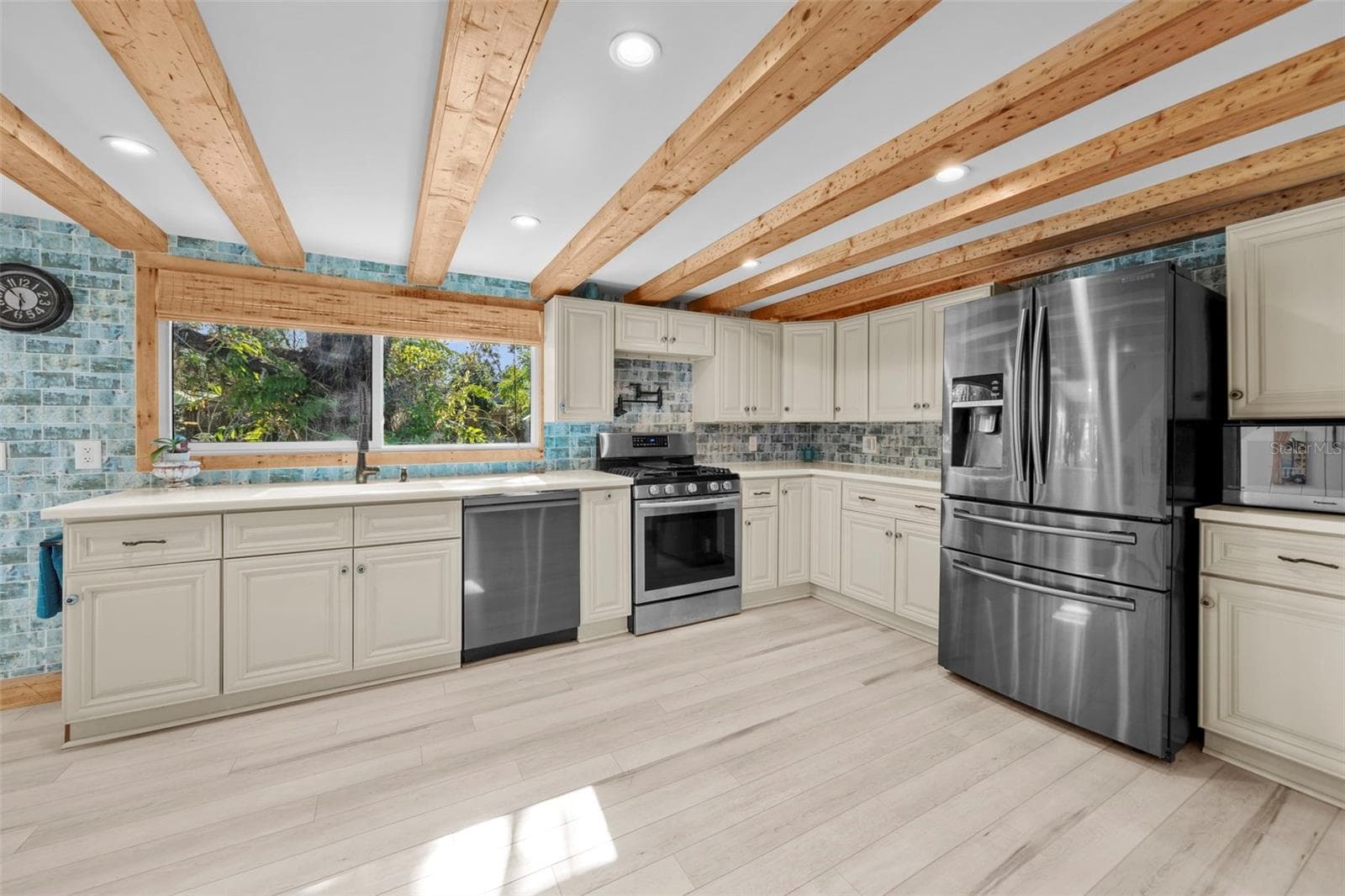 Single Family Residence at 105 TUCKER AVE, SARASOTA, photo 36 of 98