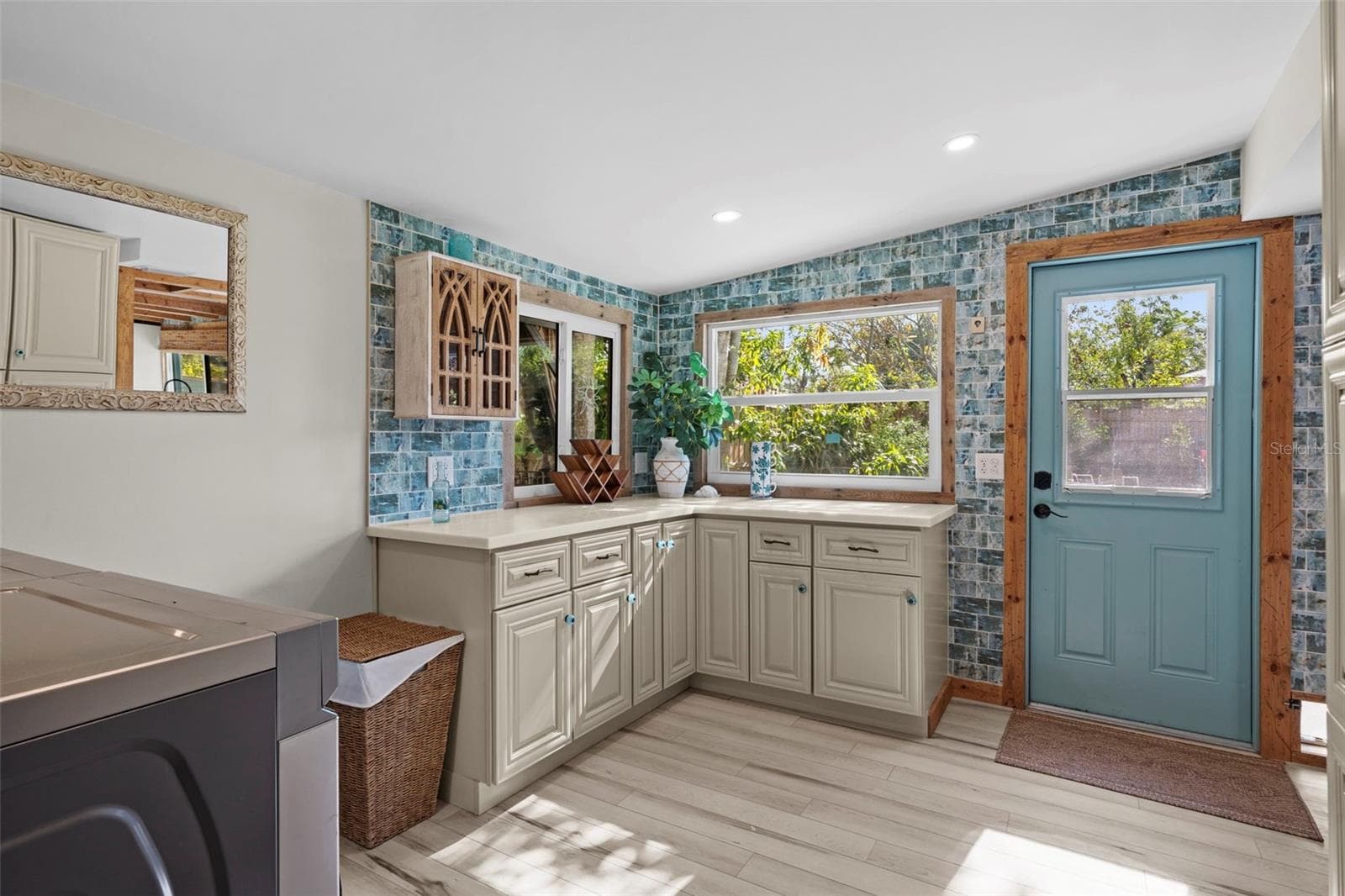 Single Family Residence at 105 TUCKER AVE, SARASOTA, photo 52 of 98