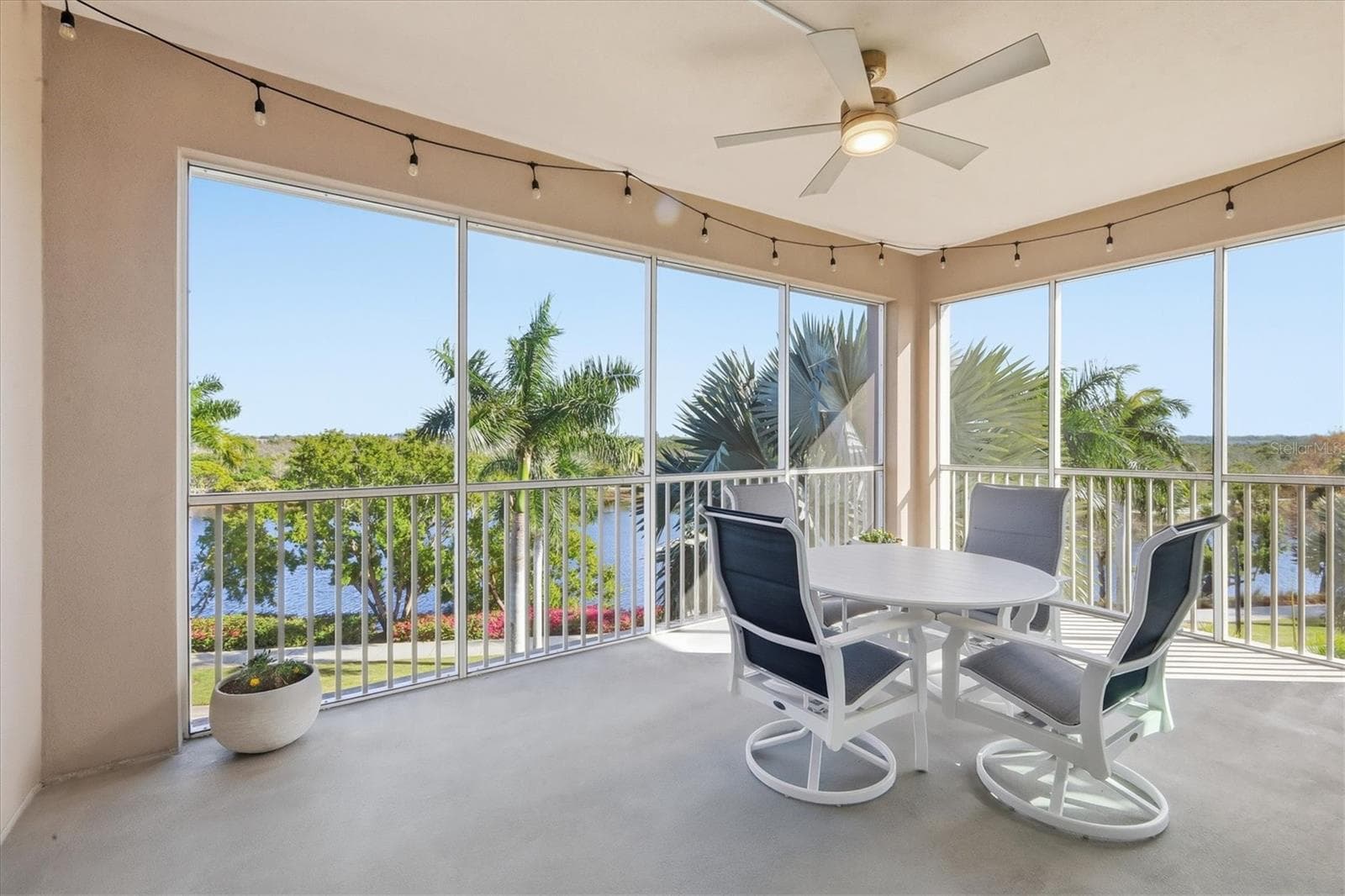 Condominium at 395 ARUBA CIR #303, BRADENTON, photo 31 of 51
