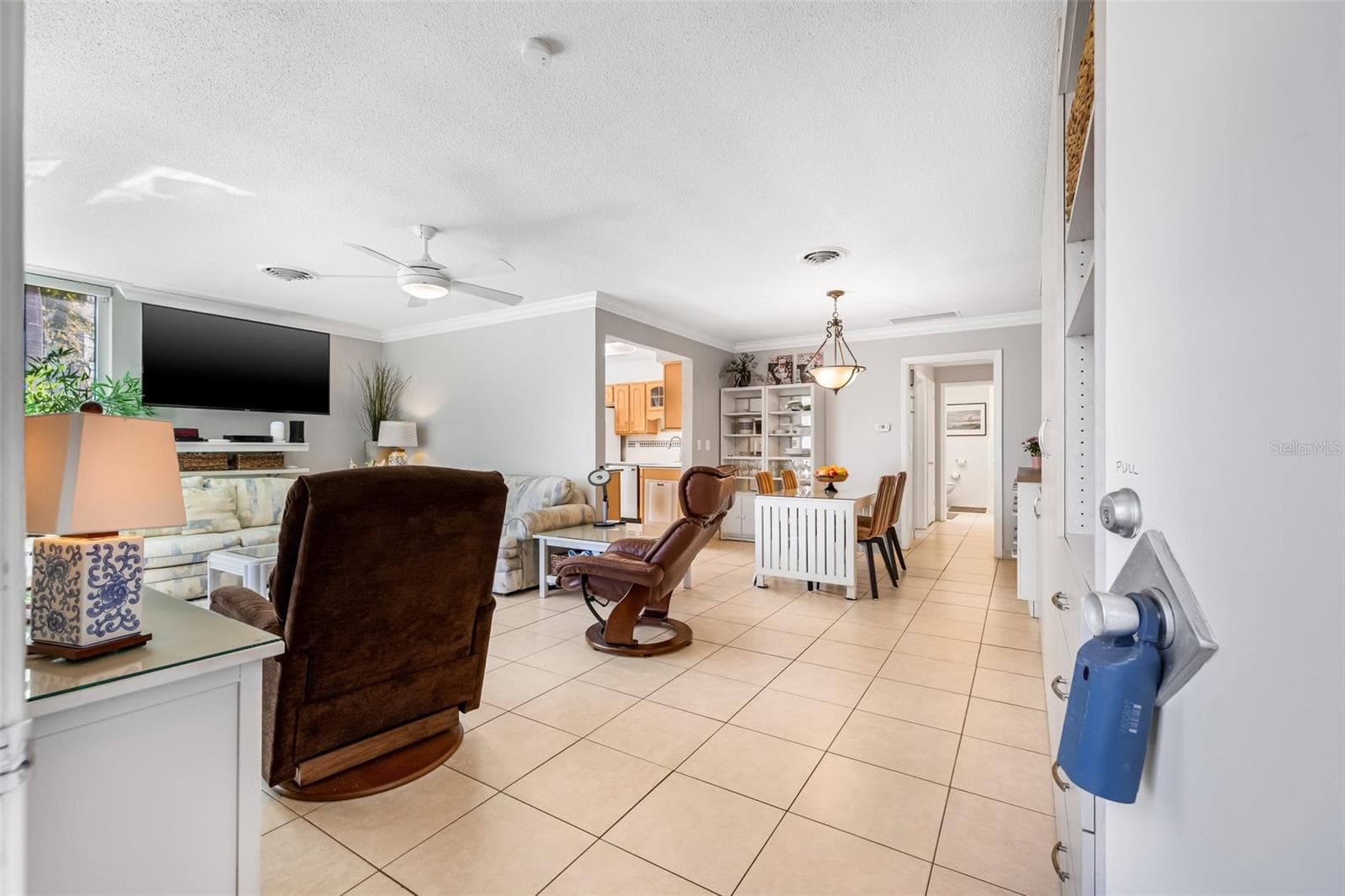 Condominium at 615 10TH AVE NE #1, ST PETERSBURG, photo 3 of 34