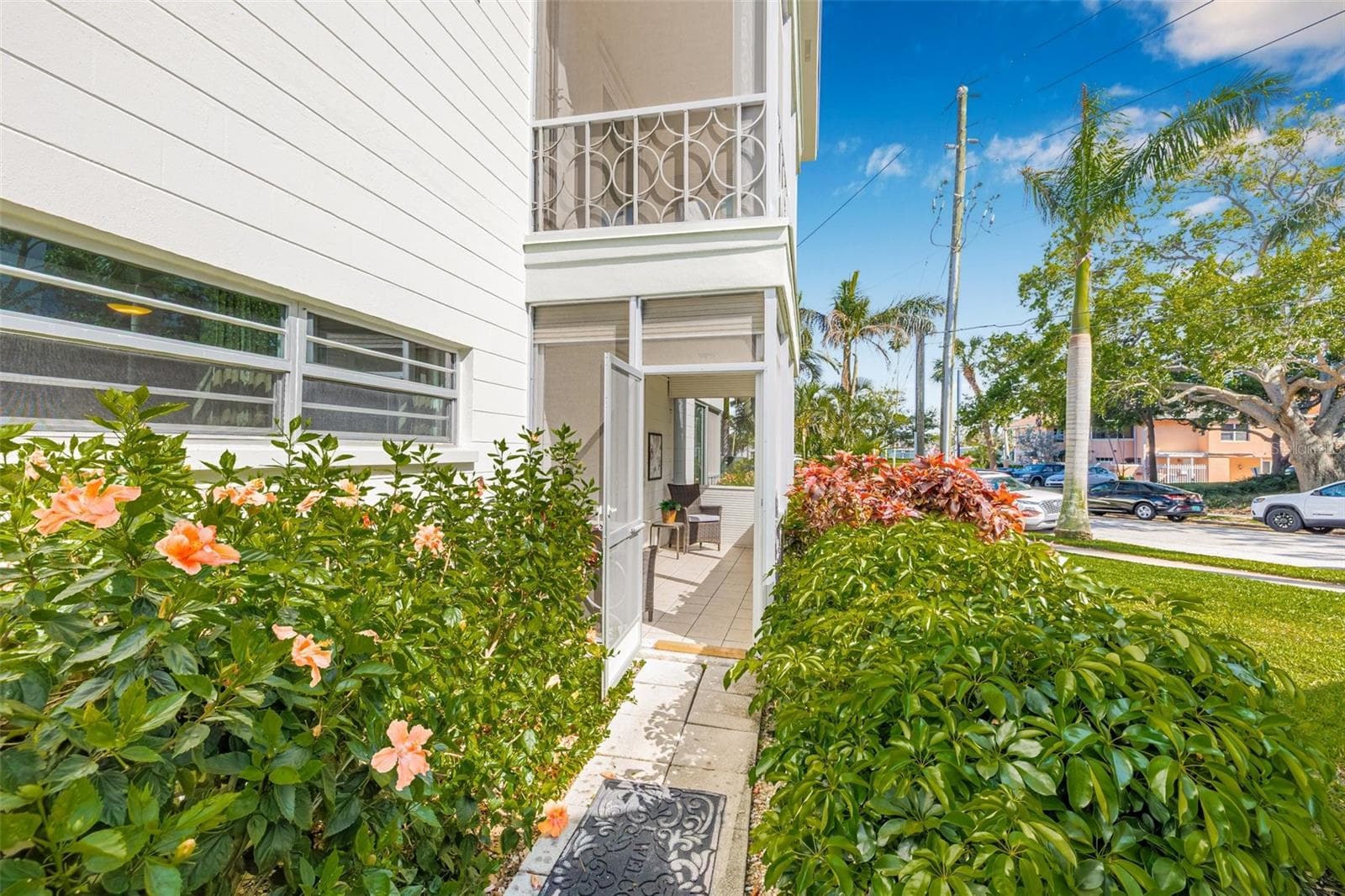 Condominium at 615 10TH AVE NE #1, ST PETERSBURG, photo 29 of 34