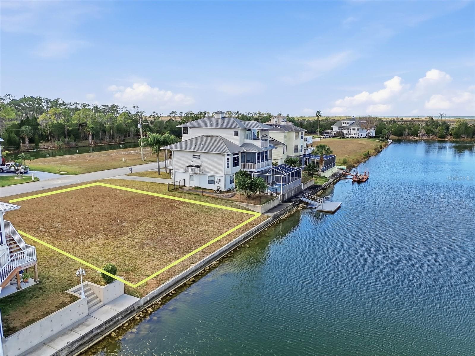 3399 PALOMETA DR
