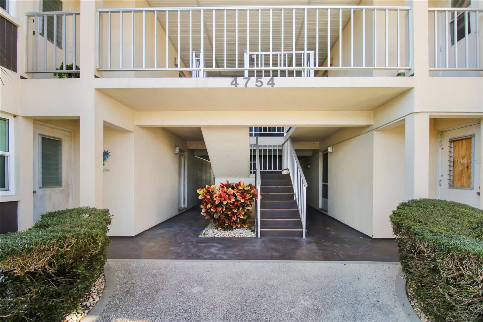 4754 MARINE PARKWAY #103