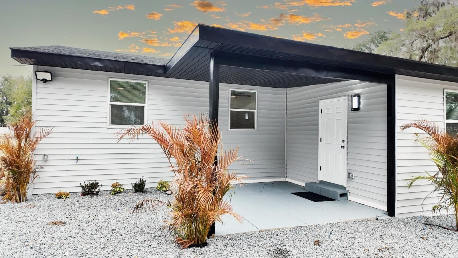 Single Family Residence at 2607 NE 140TH ST, CITRA, photo 3 of 50