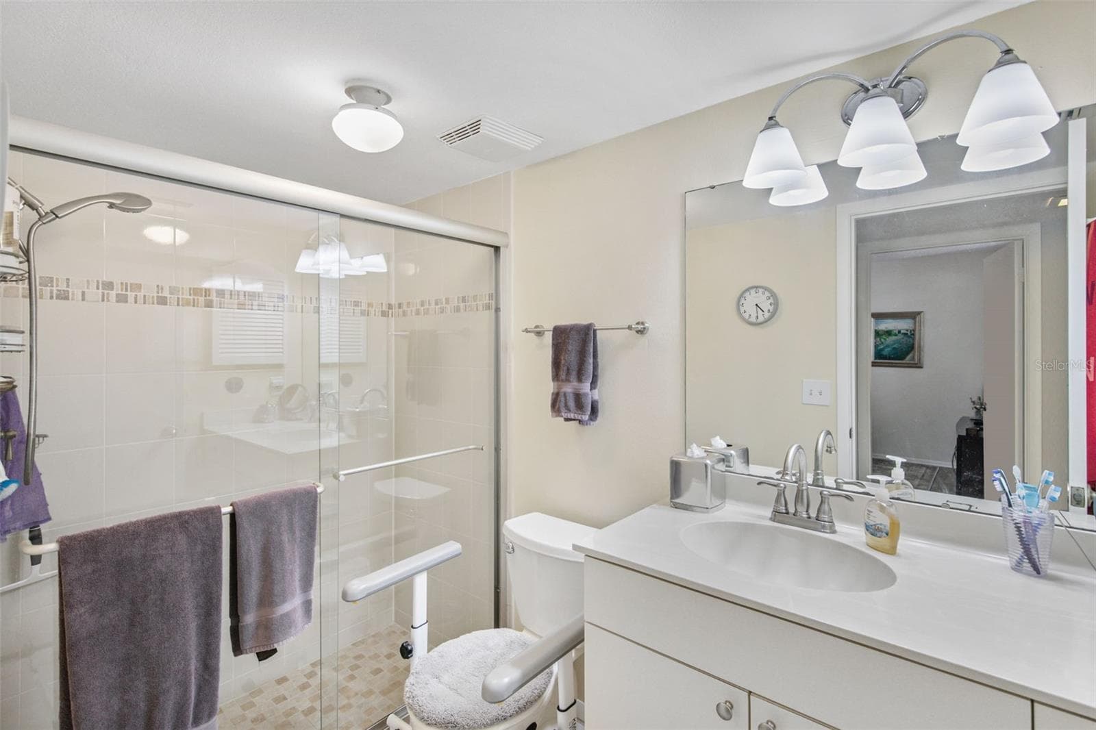 Bathroom #2 - 611 WOODLAWN DR #611, BRADENTON