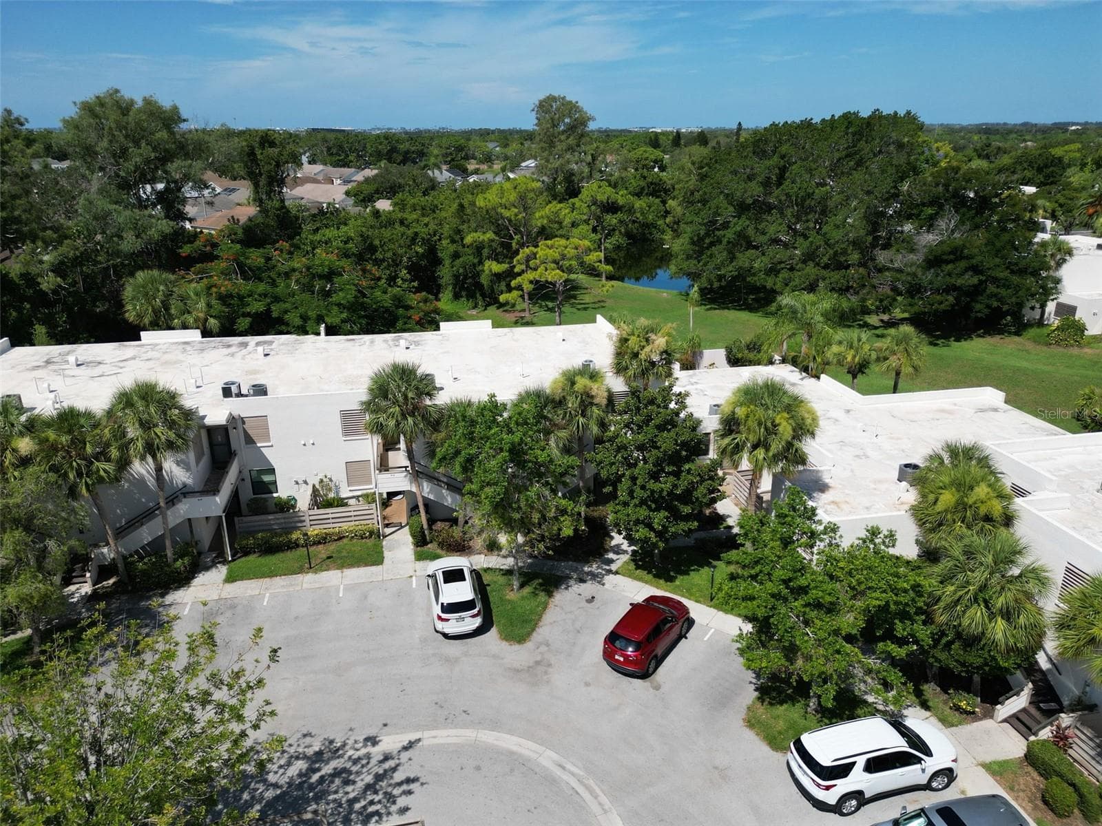Condominium at 611 WOODLAWN DR #611, BRADENTON, photo 25 of 28