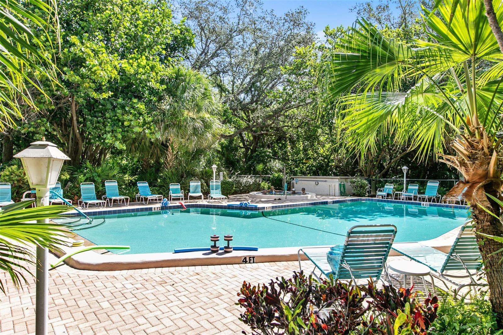 Condominium at 611 WOODLAWN DR #611, BRADENTON, photo 28 of 28