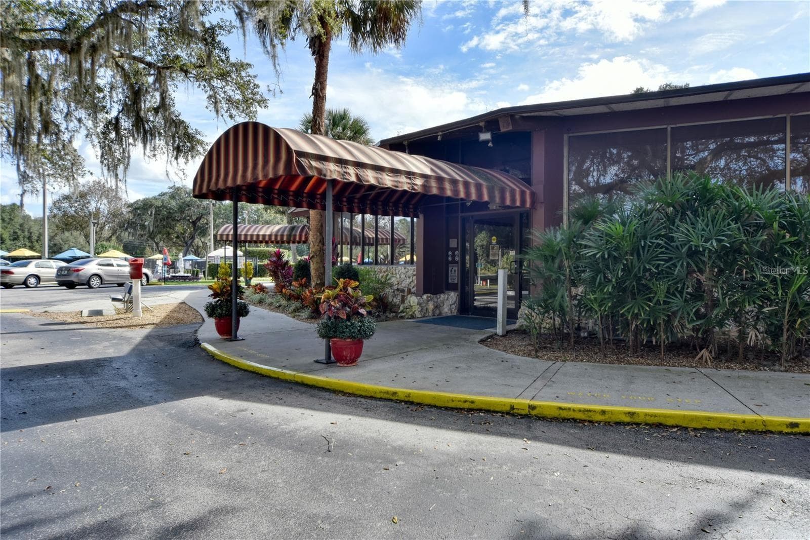 Condominium at 625 MIDWAY DR #A, OCALA, photo 38 of 39