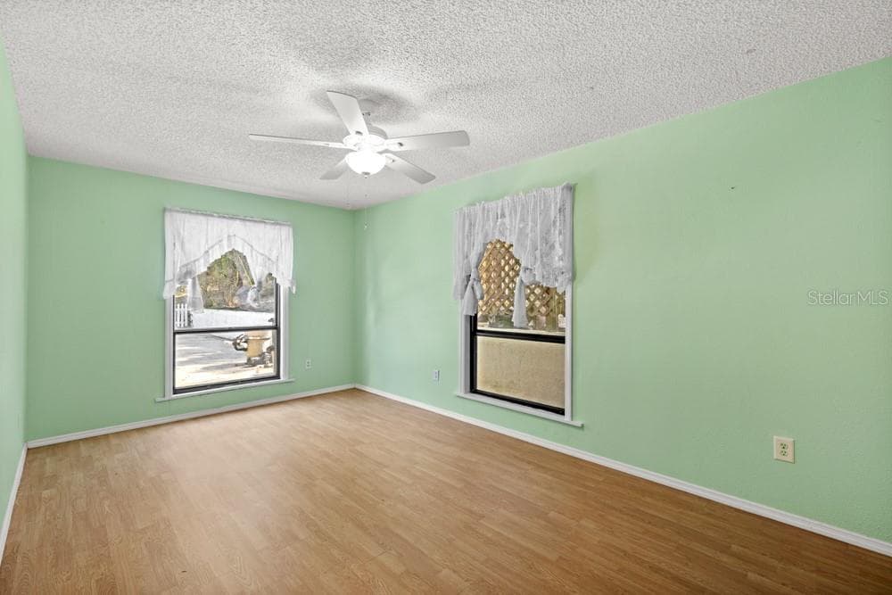 Single Family Residence at 19621 LAKE LINCOLN LN, EUSTIS, photo 18 of 79