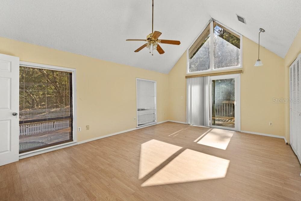 Single Family Residence at 19621 LAKE LINCOLN LN, EUSTIS, photo 34 of 79