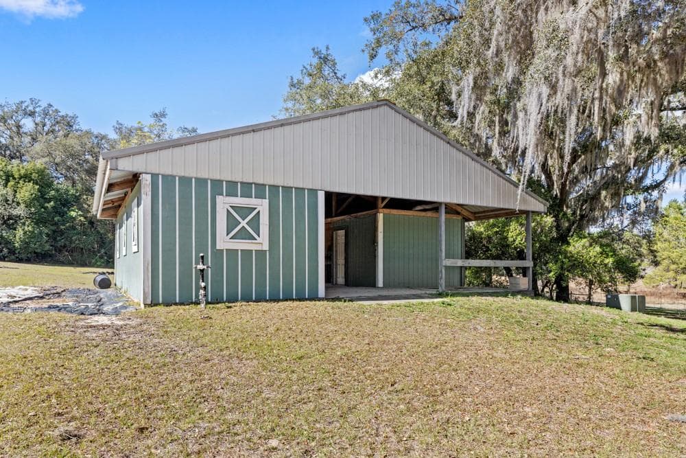 Single Family Residence at 19621 LAKE LINCOLN LN, EUSTIS, photo 46 of 79