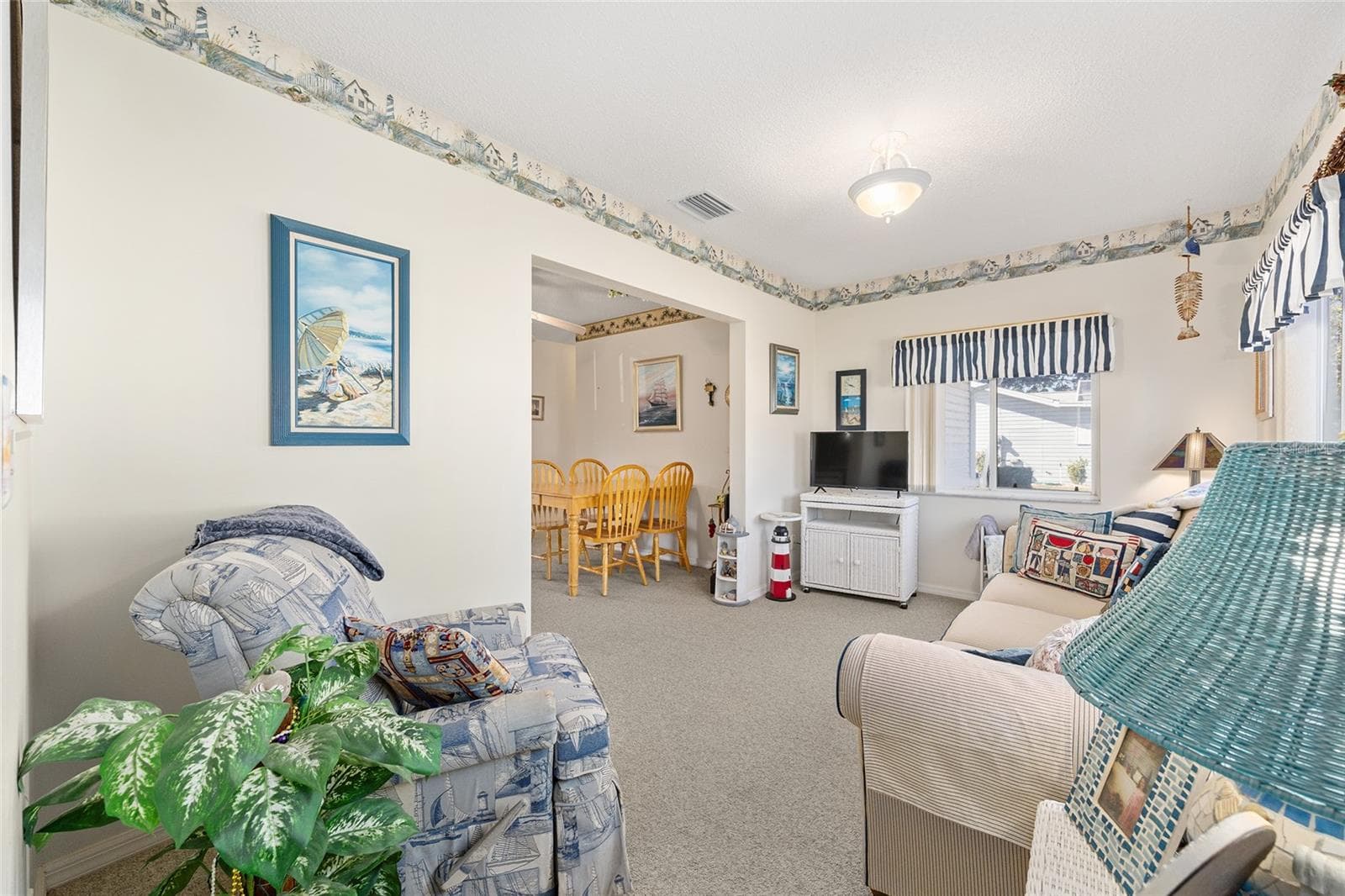 Florida Room - 10319 SE 177TH PL, SUMMERFIELD