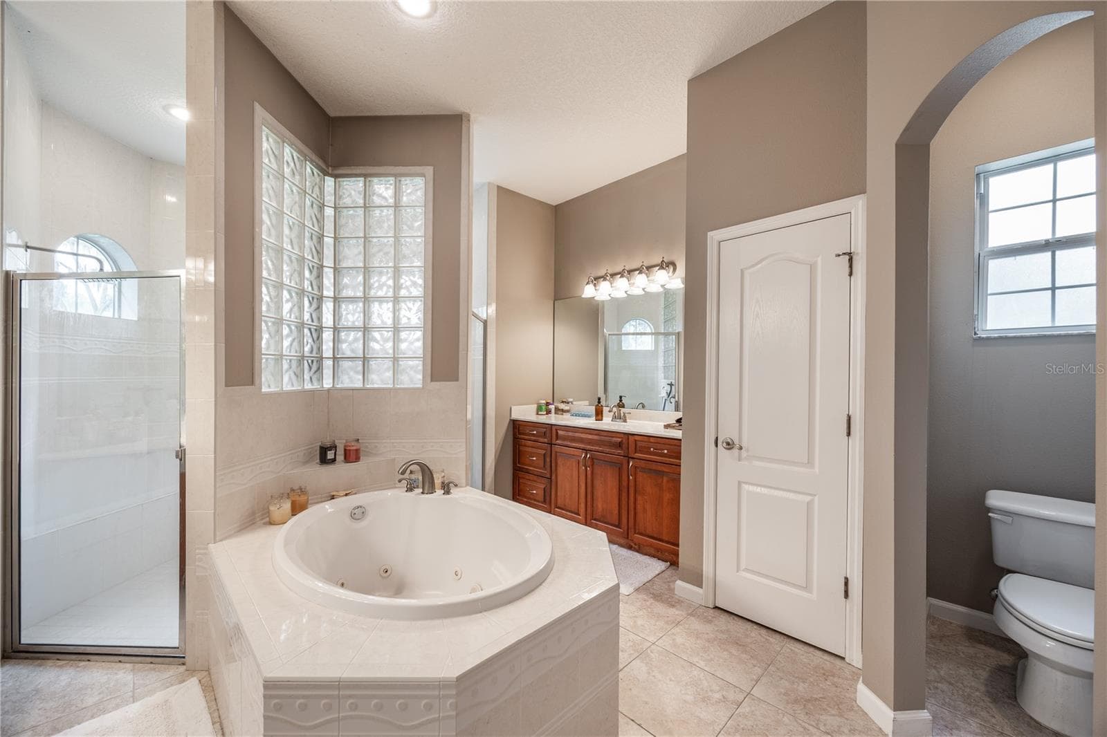 Primary Bath - 163 NW AMBER CT, LAKE CITY