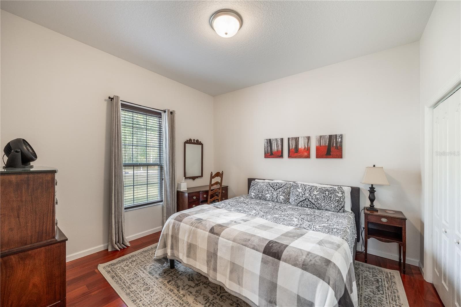 Apartment Bedroom - 163 NW AMBER CT, LAKE CITY