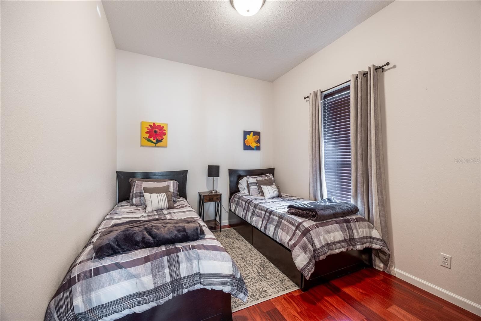 Apartment Bedroom - 163 NW AMBER CT, LAKE CITY
