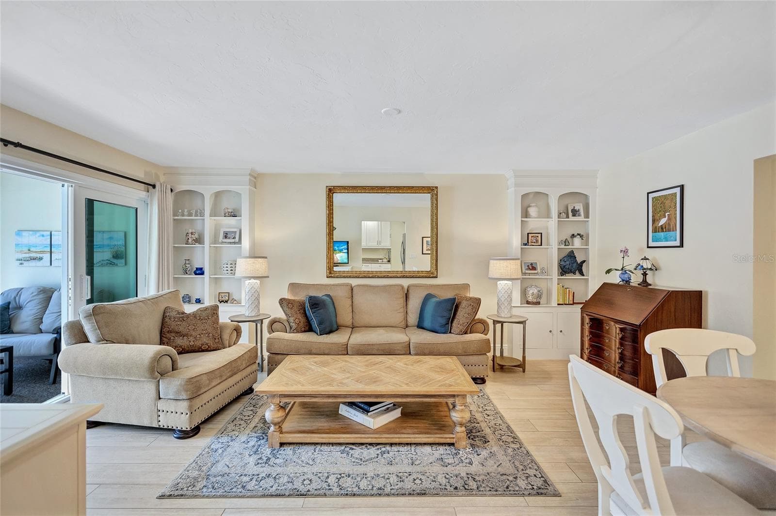 LiVing Room and Dining Area - 137 AVENIDA MESSINA #3, SARASOTA