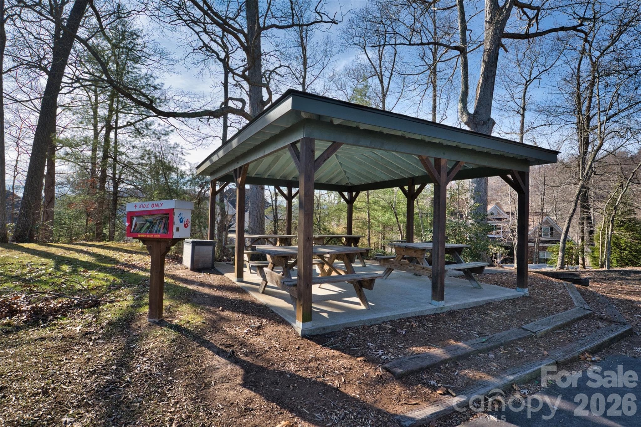 Community park - 9999 Walnut Drive, Mills River