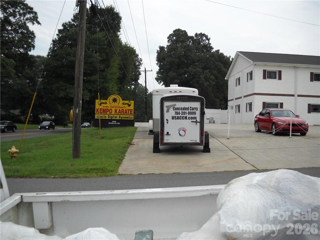 Lot at Huntersville, photo 6 of 11