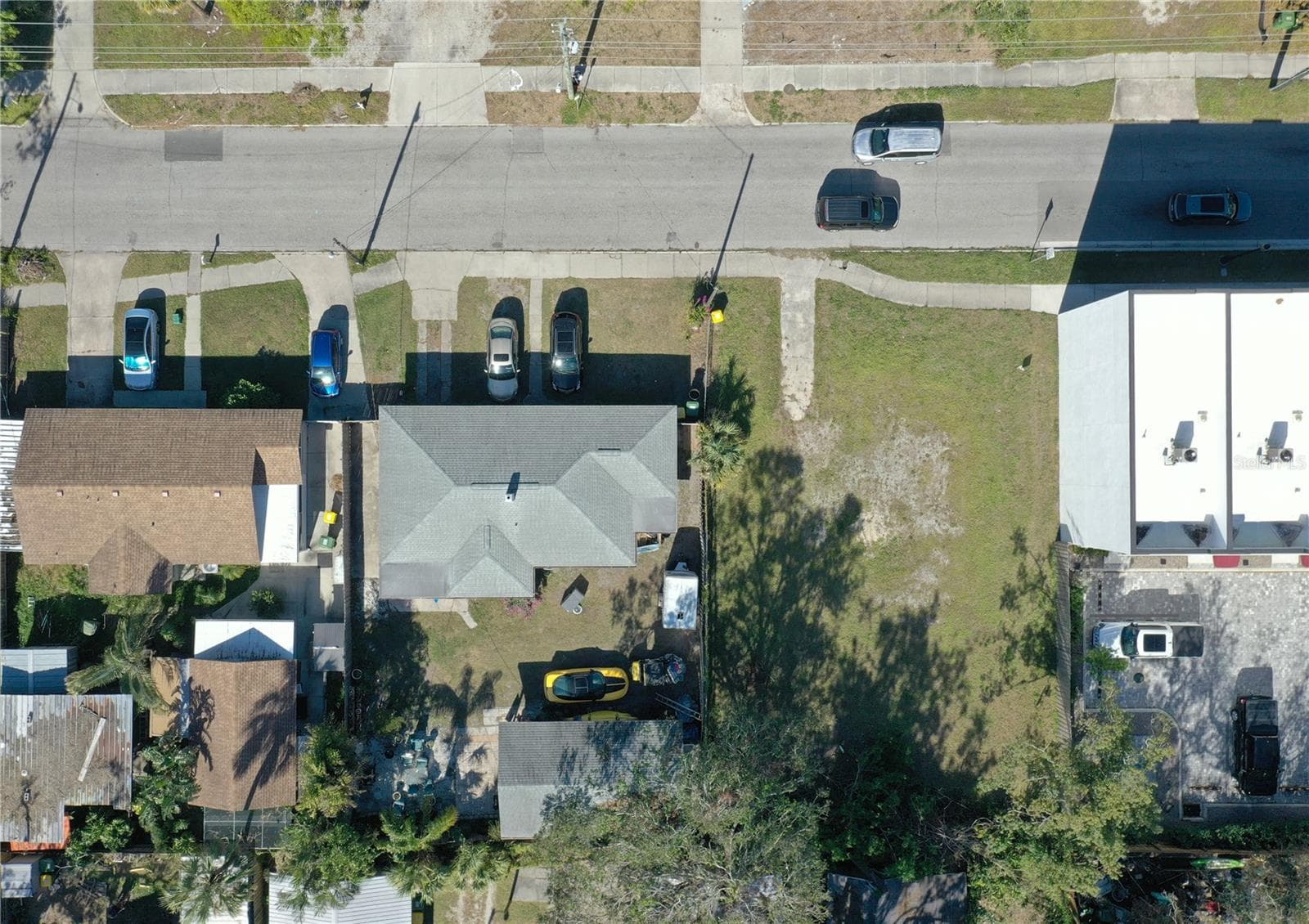 Single Family Residence at 1744 10TH ST, SARASOTA, photo 8 of 32