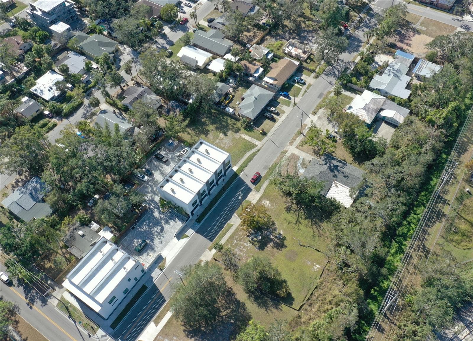 Single Family Residence at 1744 10TH ST, SARASOTA, photo 11 of 32