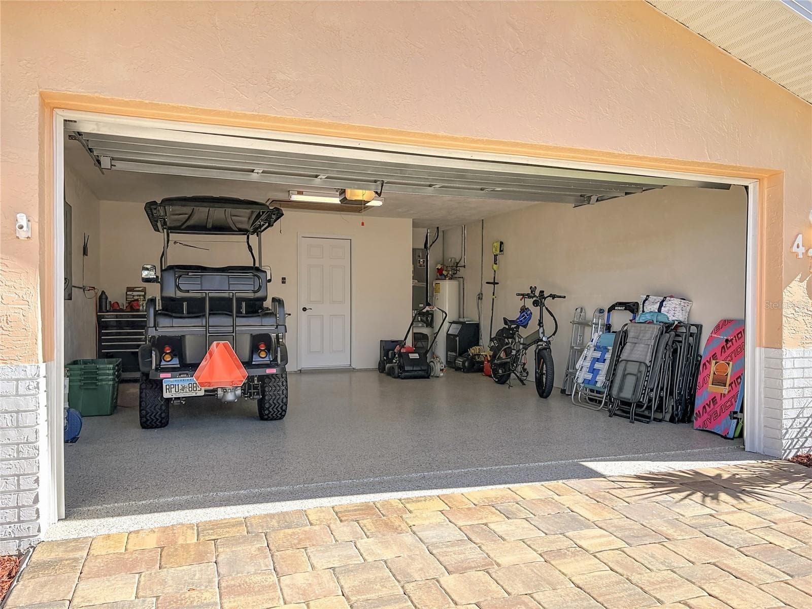epoxy floor - 4761 RIVERGLEN BLVD, PONCE INLET