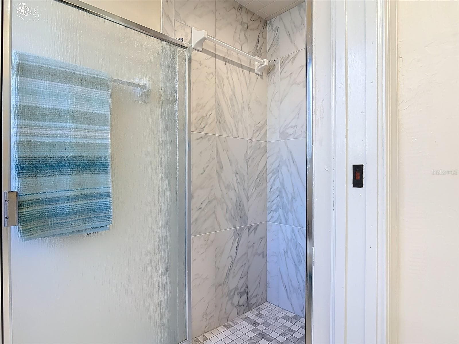 updated shower - 4761 RIVERGLEN BLVD, PONCE INLET