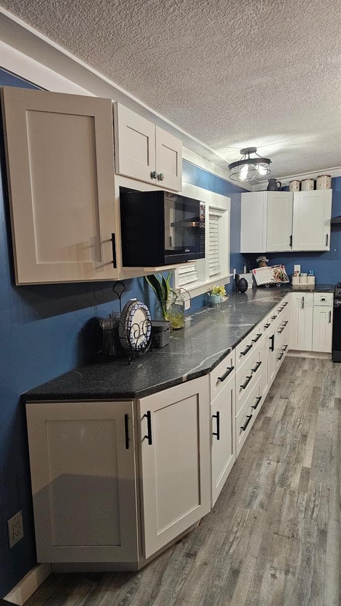 Manufactured Home at 42349 FONSECA LN, DELAND, photo 3 of 16