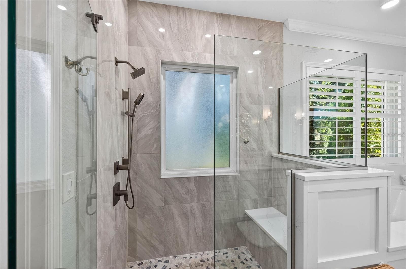 Primary Bathroom - 1581 ALEXANDER RD, BELLEAIR