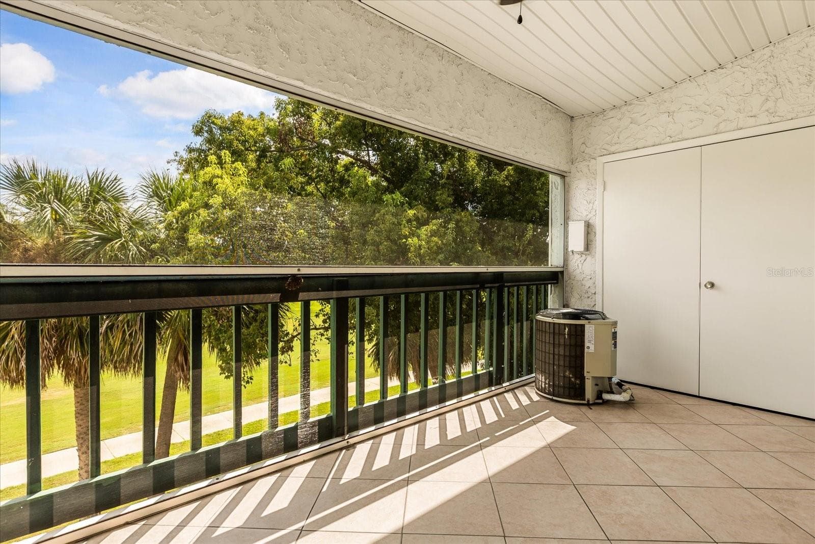 Condominium at 494 W PAR ST, ORLANDO, photo 22 of 28