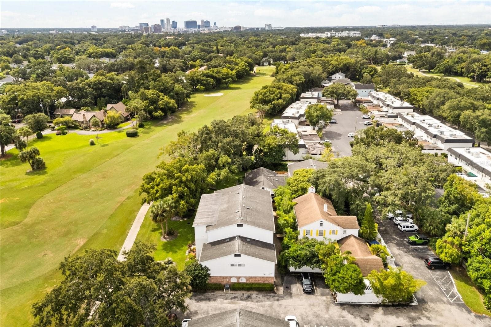 Condominium at 494 W PAR ST, ORLANDO, photo 25 of 28